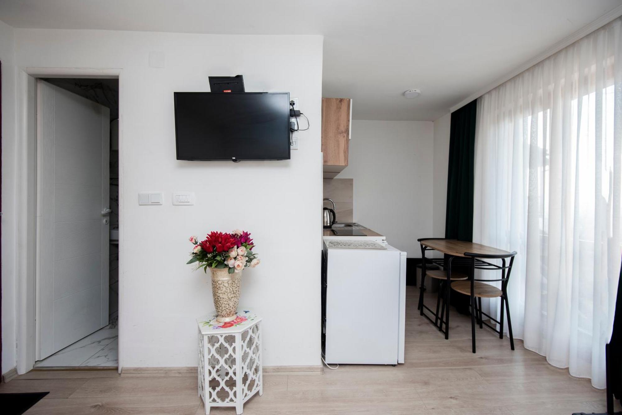 Lubina Apartments SJJ Eksteriør bilde