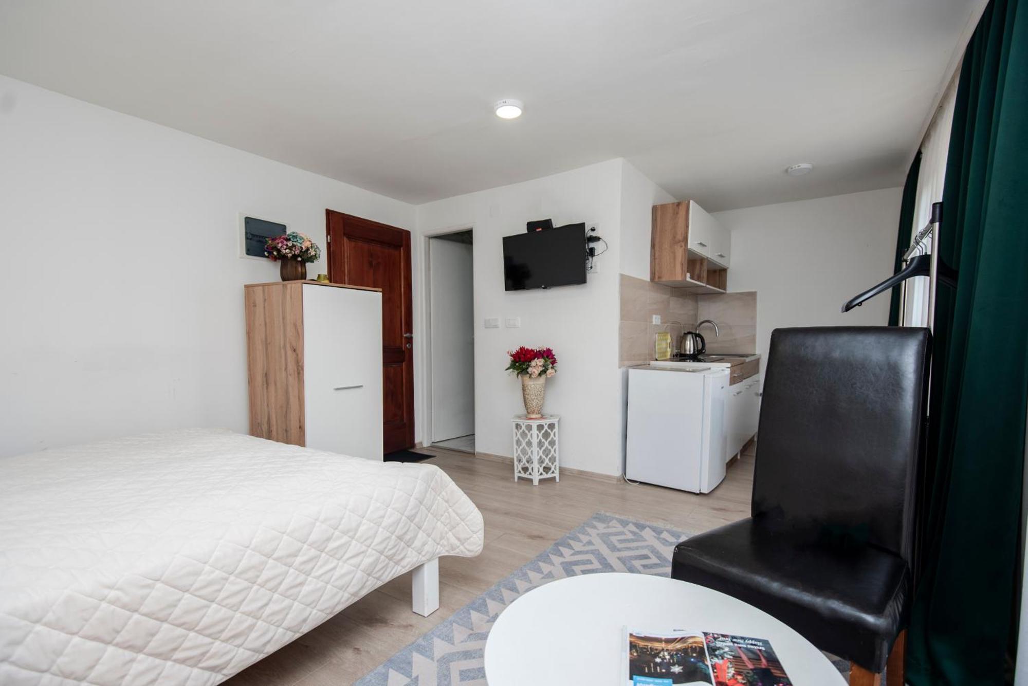 Lubina Apartments SJJ Eksteriør bilde